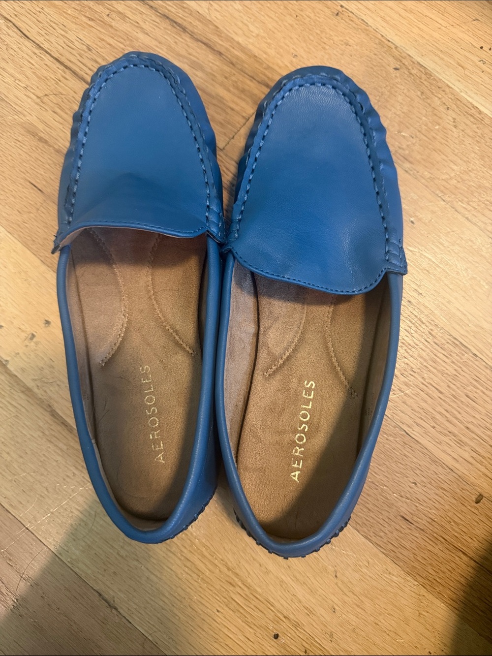 AEROSOLES Navy Leather Slip-On Loafers